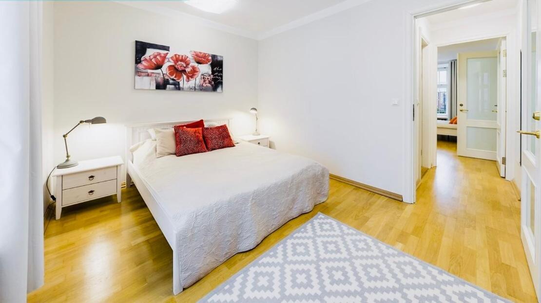 Tallinnhousing Knights And Nobility -3 Bdr Home Екстер'єр фото