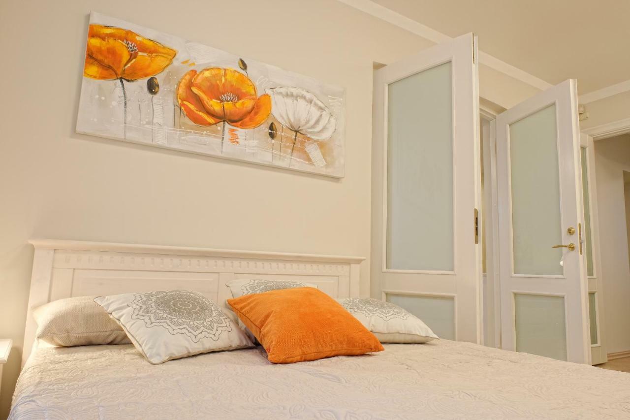 Tallinnhousing Knights And Nobility -3 Bdr Home Екстер'єр фото